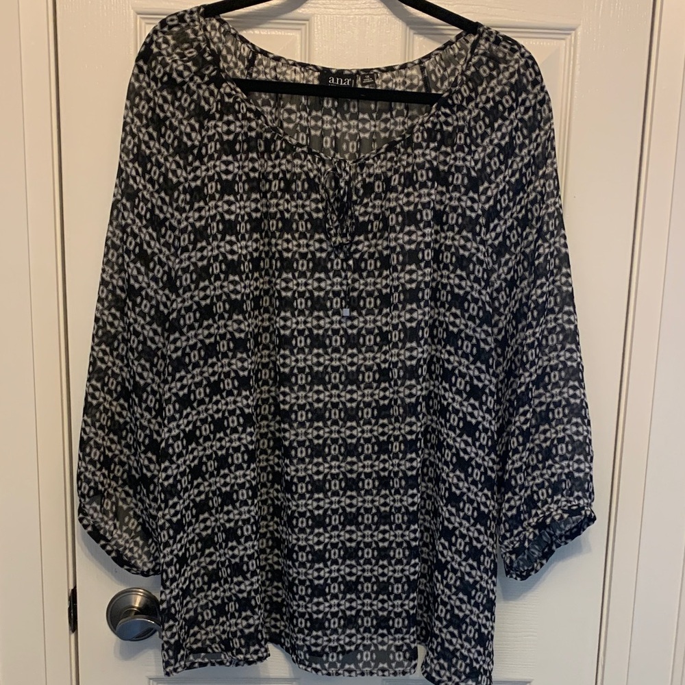 a.n.a Monochrome Patterned Blouse